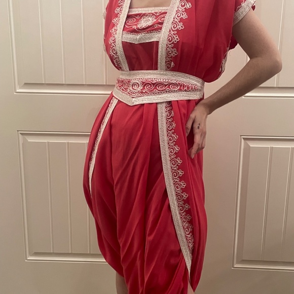 Moroccan Dress from Disney Epcot - Picture 1 of 2